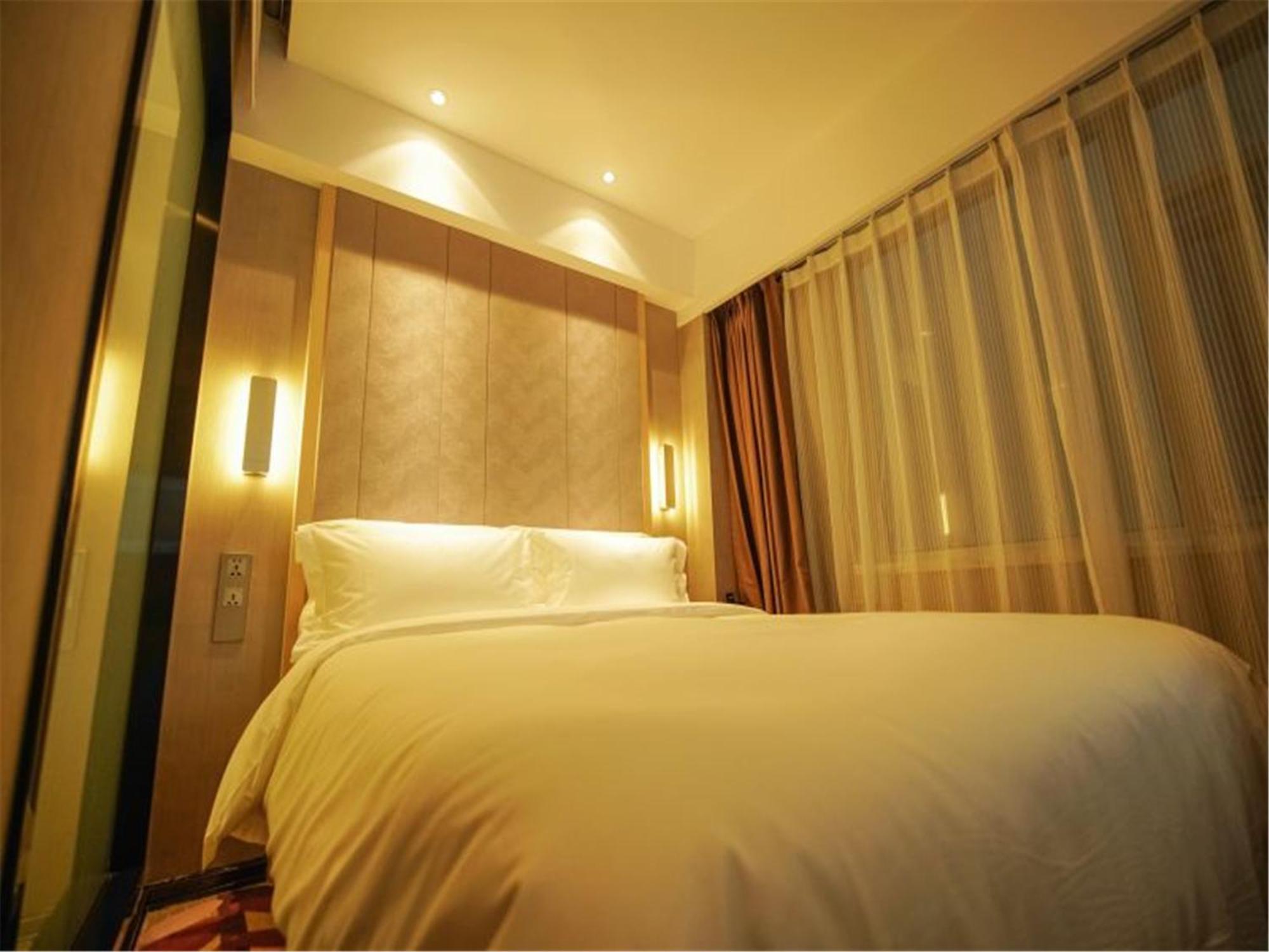 Lavande Hotel Muxiyuan Branch Пекин Екстериор снимка